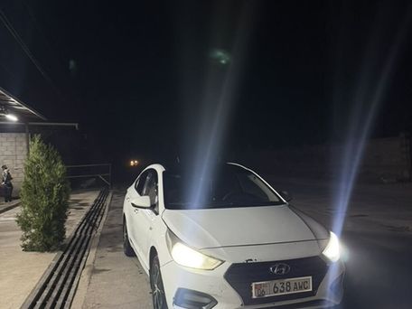 Hyundai Solaris, 2018 — photo 1