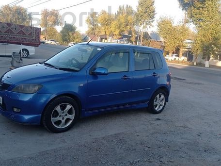 Mazda Demio, 2003 — photo 1