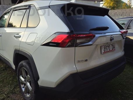 Toyota RAV4, 2020 — сүрөт 2