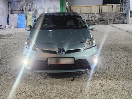 Toyota Prius, 2012 — фото 1
