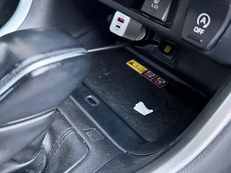Toyota RAV4, 2024 — photo 5