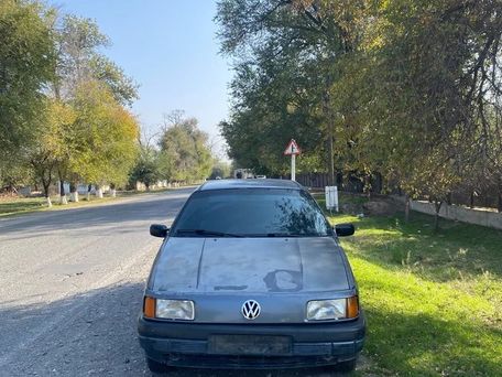 Volkswagen Passat, 1992 — сүрөт 1