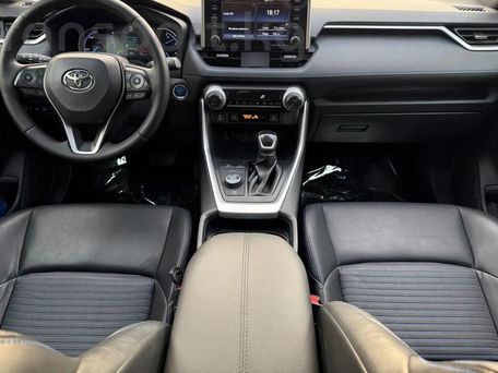 Toyota RAV4, 2018 — фото 6