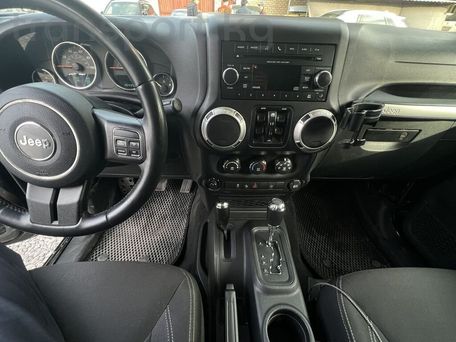 Jeep Wrangler, 2016 — photo 10