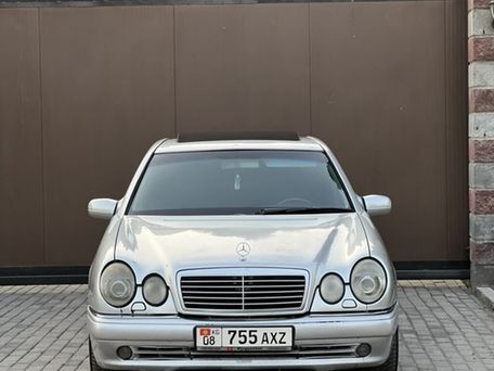 Mercedes-Benz E-Class, 1999 — photo 1