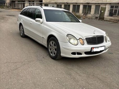 Mercedes-Benz E-Class, 2003 — photo 2