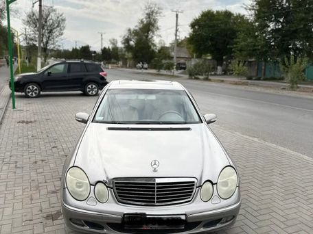 Mercedes-Benz E-Класс, 2003 — фото 2