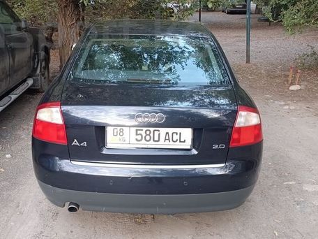 Audi A4, 2001 — 照片 1