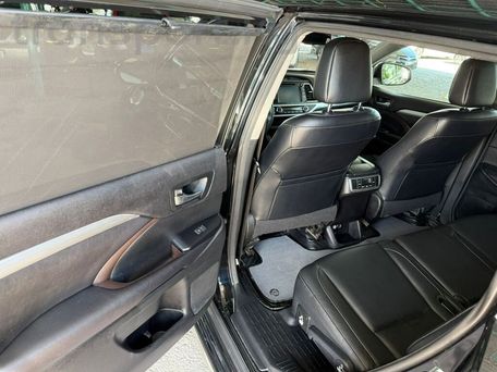Toyota Highlander, 2017 — photo 9
