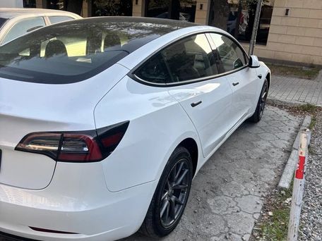 Tesla Model 3, 2021 — 照片 5