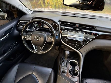 Toyota Camry, 2018 — 照片 10