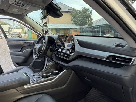 Toyota Highlander, 2021 — сүрөт 17