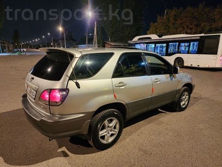 Lexus RX, 2002 — 照片 9
