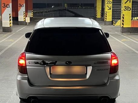 Subaru Legacy, 2004 — 照片 5