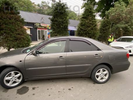 Toyota Camry, 2004 — photo 3