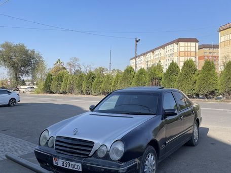 Mercedes-Benz E-Класс, 2001 — фото 4