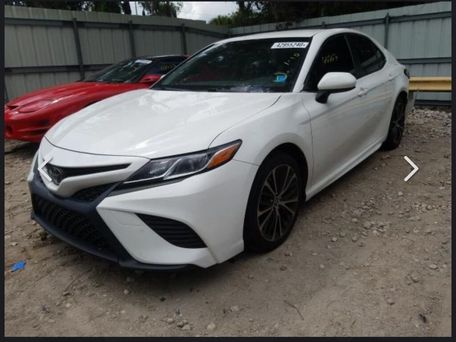 Toyota Camry, 2018 — photo 15