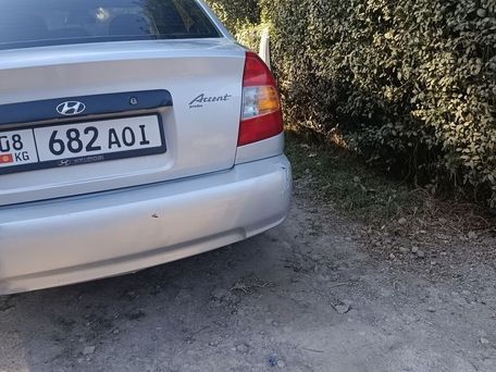 Hyundai Accent, 2008 — photo 3