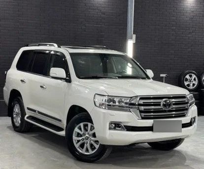 Toyota Land Cruiser, 2021 — фото 1