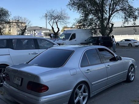 Mercedes-Benz E-Класс, 2002 — photo 1