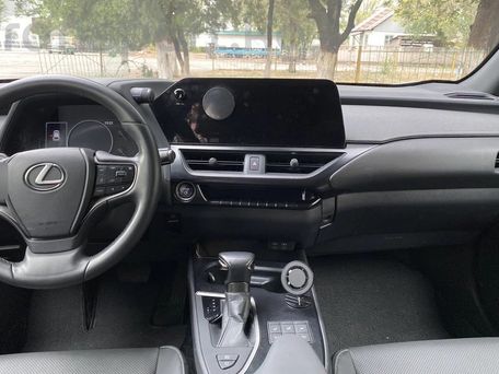 Lexus UX, 2018 — фото 10
