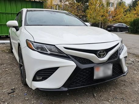 Toyota Camry, 2018 — photo 3