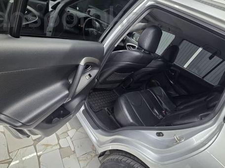 Toyota RAV4, 2009 — сүрөт 8