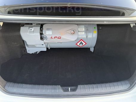 Kia K5, 2018 — photo 7