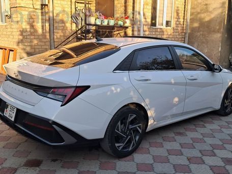 Hyundai Elantra, 2024 — сүрөт 3