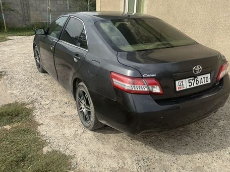 Toyota Camry, 2010