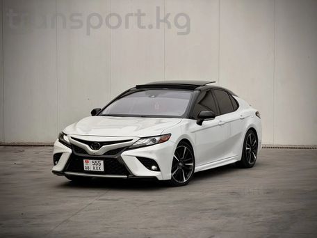 Toyota Camry, 2019