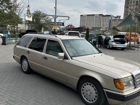 Mercedes-Benz W124, 1990 — 照片 4