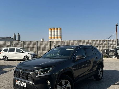 Toyota RAV4, 2019 — фото 2