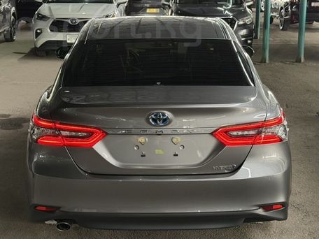 Toyota Camry, 2023 — фото 9