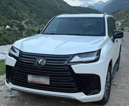 Lexus LX, 2023 — 照片 1