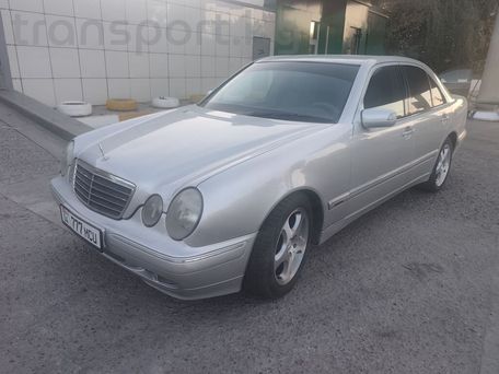 Mercedes-Benz E-Class, 2000 — photo 4