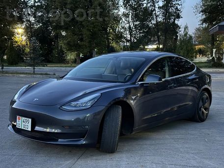 Tesla Model 3, 2019 — 照片 2