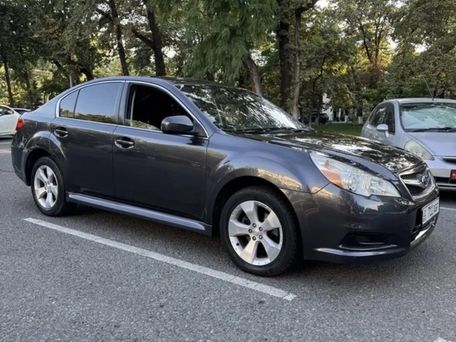 Subaru Legacy, 2010