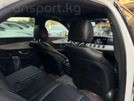 Mercedes-Benz E-Class, 2021 — photo 8