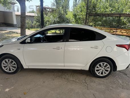 Hyundai Solaris, 2017 — photo 3