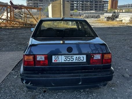 Volkswagen Vento, 1992 — 照片 2