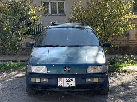 Volkswagen Passat, 1990 — фото 1