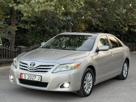 Toyota Camry, 2011 — фото 1