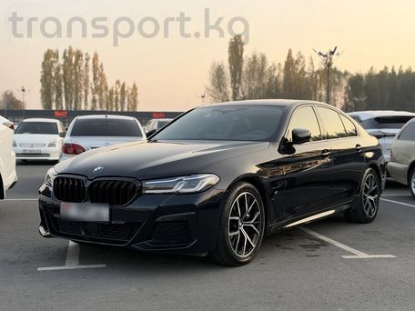 BMW 5 Series, 2021 — 照片 3