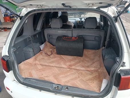 Toyota Ipsum, 1997 — 照片 4