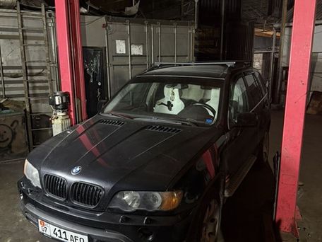 BMW X5, 2001 — 照片 1