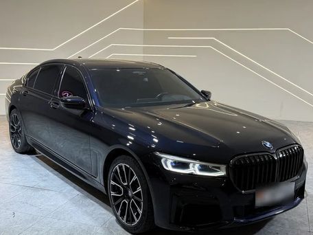 BMW 7 серии, 2021 — 照片 1