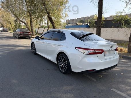 Toyota Camry, 2021 — photo 6