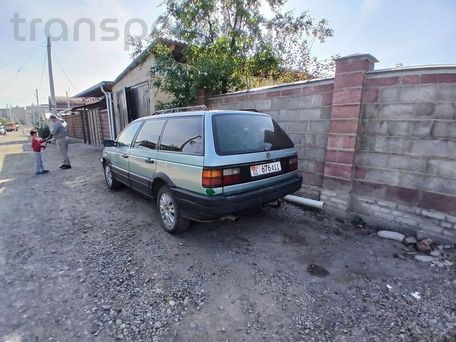 Volkswagen Passat, 1992 — 照片 2