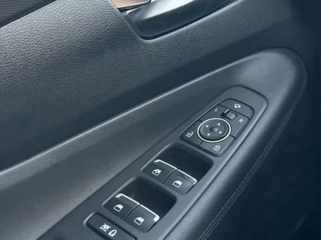 Hyundai Santa Fe, 2018 — 照片 9